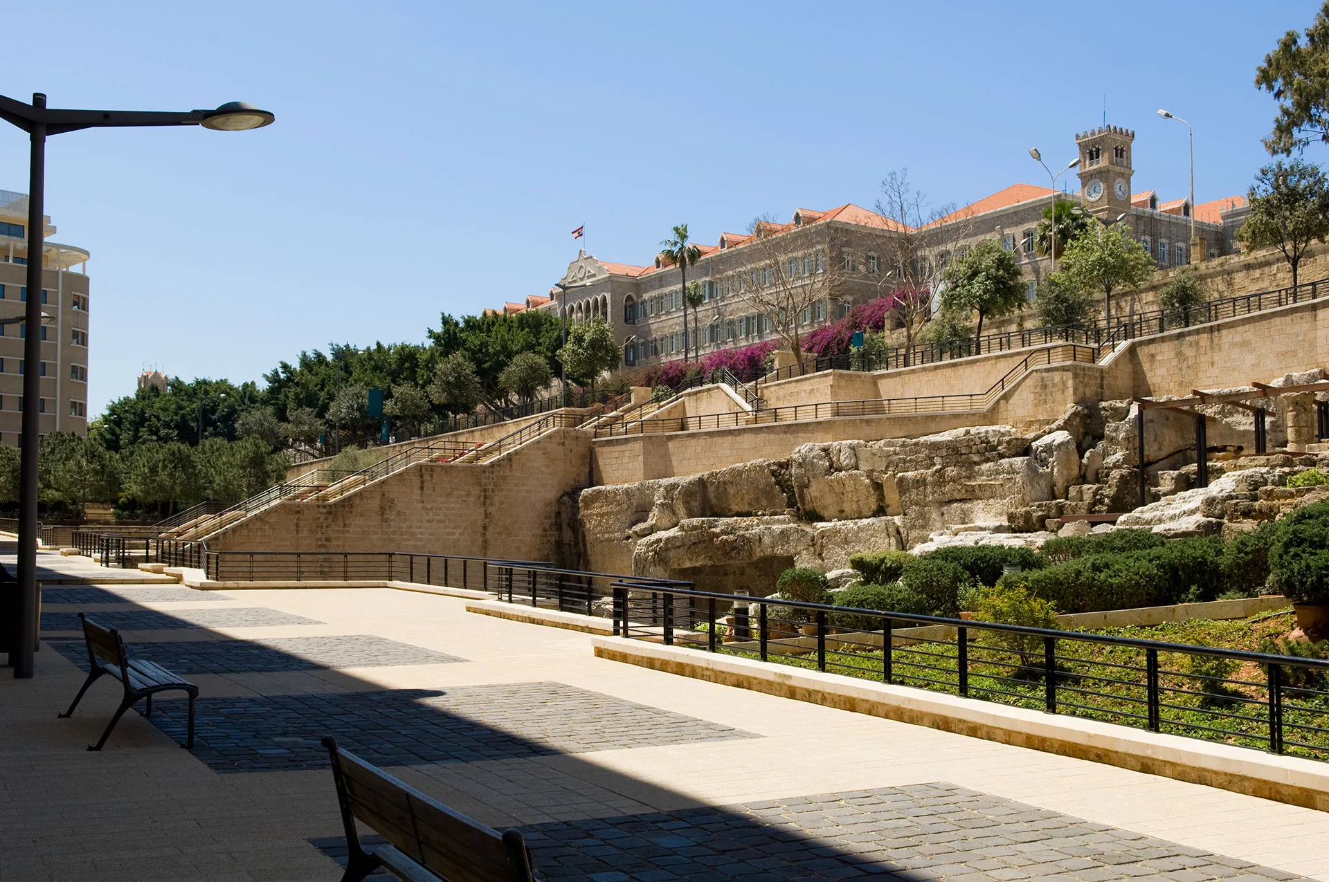 Lebanese Governmental Siege – Grand Serail